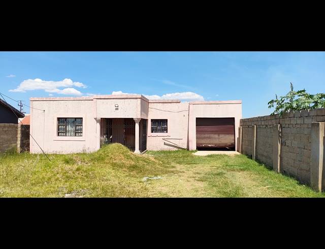 3 BEDROOM HOUSE FOR SALE IN OSIZWENI